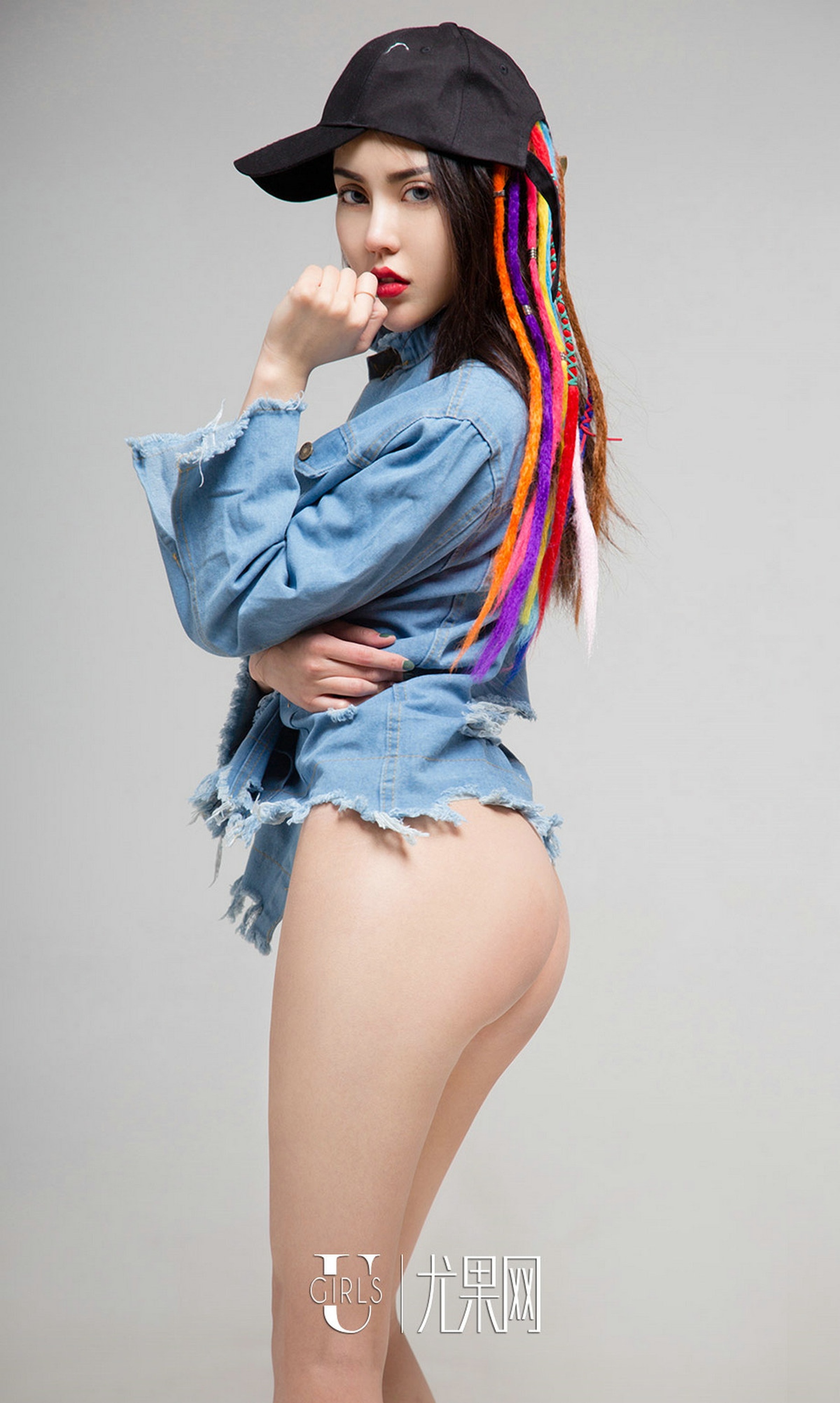 [Ugirls尤果网]爱尤物专辑 2019.02.16 No.1368 明娜 嗨玩少女